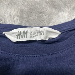 ❤︎110センチ❤︎ネイビートップス❤︎H&M❤︎の画像