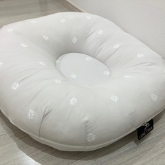 LOVE TREE ラブツリークッショングレー