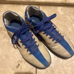 無料　adidas  24　サッカーシューズ