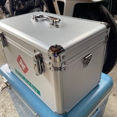 アルミケースの画像