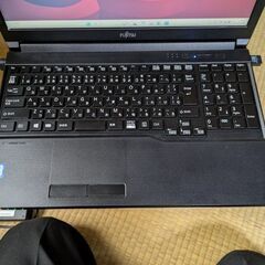 A579/Bノートパソコン、富士通ですの画像
