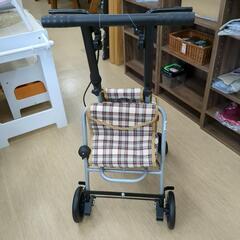 手押し車 TacaoF PS-169 幸和製作所 （シルバーカー）座面付き 介護用品【こちらは店舗です。浜村鹿野温泉ICから3分 買取本舗 宮本リサイクル 営業時間9～19時 定休日水曜のみ←連絡できませんm(_ _)m】の画像