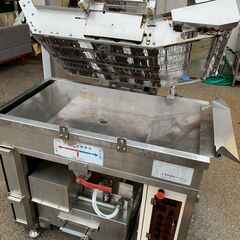 愛技産業 遠赤外線スーパーフライヤー HTA-700-OG43 アイギ 厨房 厨房機器 ステンレス製 店舗用連続式フライヤー 3相200V 2007年製 Y1583の画像
