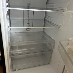 冷蔵庫ふたつの画像