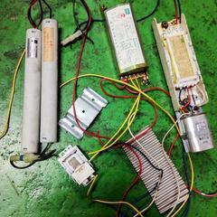 蛍光灯安定器、停電時非常灯点灯ユニット
