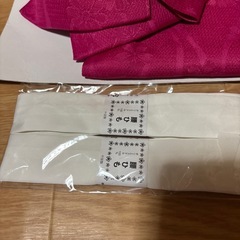 値下げ！新品！浴衣大人用、紐、下駄付きの画像