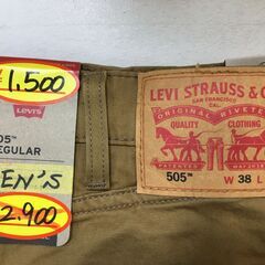 値下げしました！　￥2,900→￥1,500　海外・日本のサルベージ品　Livis  505  REGULAR  MENSの画像