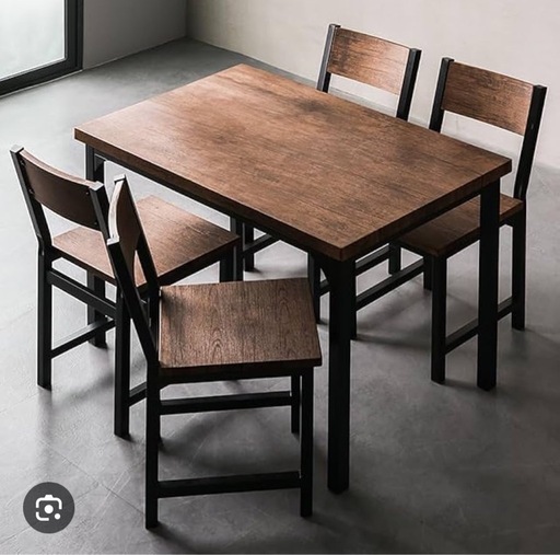 ダイニングテーブル