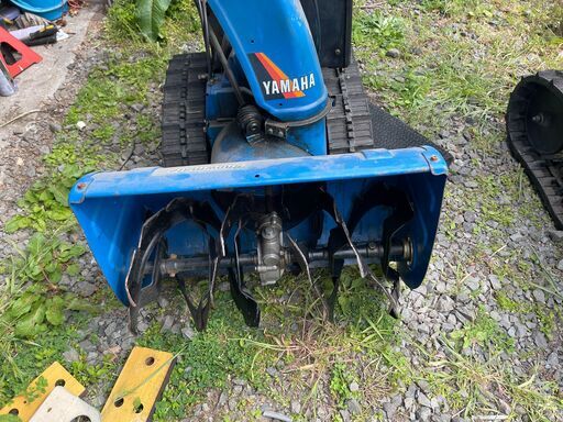 ヤマハ除雪機　560　01