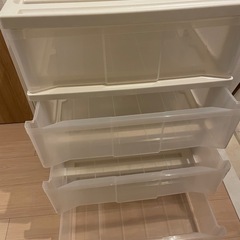 クリアボックス４段の画像