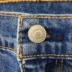 値下げしました！　￥2,900→￥1,500　海外・日本のサルベージ品　Levis  502  MENS の画像