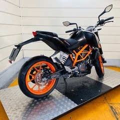 12984km ★始動動画あり★ 250DUKE KTM 中型の画像