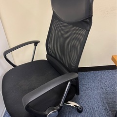 オフィスチェアの画像