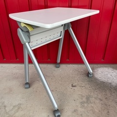 フラップテーブル　　一人用デスク　6台セット フラップテーブル 一人用デスク 6台セット