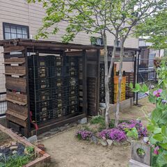キャンプ・焚き火  『 薪 』 黒コンテナケース(薪の在庫保管用として) -2　の画像