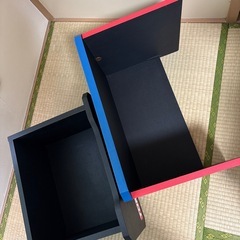 トミカ 子供用机と収納ボックスキャスター付き　の画像