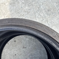 ハートマン・ノーデンホルツの255/30R22 チューブレスタイヤ 2本セットです。 の画像