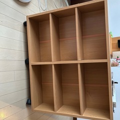キャスター付き本棚　　表裏入ります