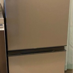 【取引先決定】AQUA アクア冷蔵庫 135L ノンフロン