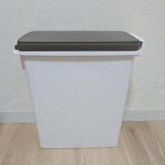 【新品未使用】ゴミ箱  11.5L