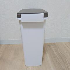 【新品未使用】ゴミ箱  11.5Lの画像
