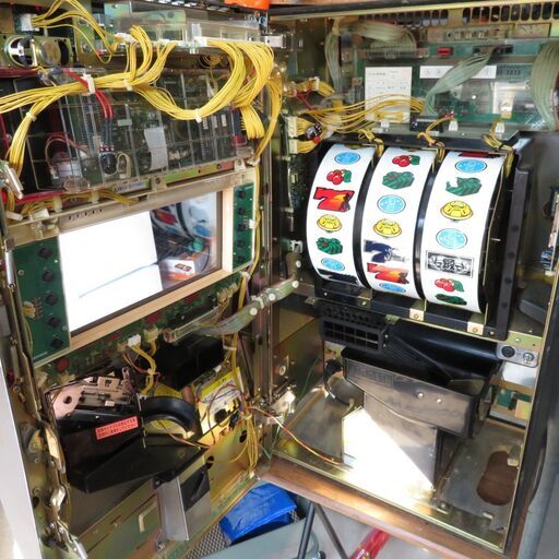 パチスロ実機 初代 押忍! 番長 伝説の男 コイン不要機・ドアキー・設定