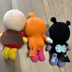 アンパンマン　ぬいぐるみ　　値下げ　3つで200円の画像