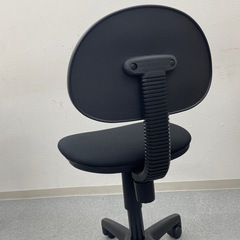 昇降可能チェア　　※複数台お取引の場合はお値下げ可能！の画像