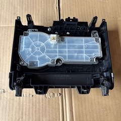 ダイハツ　ムーヴコンテ　L575 オーディオ　パネル　ブラケットの画像