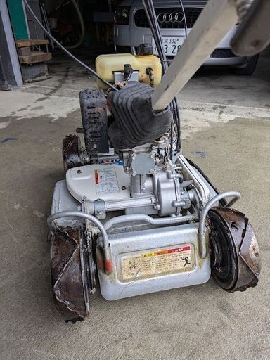再値下げしました。共立スパイダーモア　AZ850A