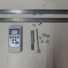 コロナ ウインドウエアコン 窓用エアコン CW-F1618 冷房専用 窓枠、リモコン付 / 2018年製 の画像