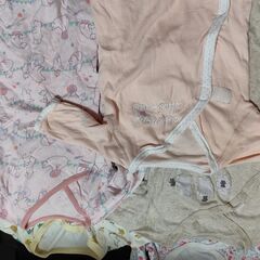 ベビー服 38枚の画像