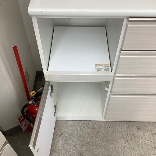 ニトリ　キッチンボード　ポスティア