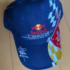 鈴鹿サーキット　F1　レッドブル　キャップ　帽子  