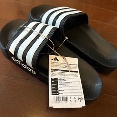 adidasサンダル24.5の画像