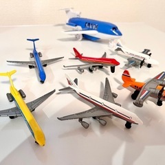 飛行機　模型　航空機　オモチャ7機セットの画像