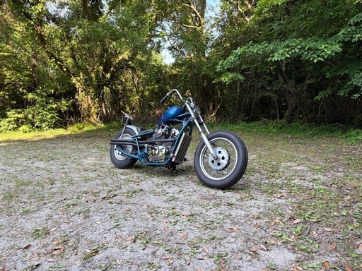 スティード　チョッパー　バイク