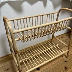 IKEA プラントスタンドの画像