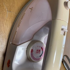 決まりました☆
差し上げます✨アイロンの画像