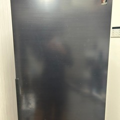 引き取り限定　SHARP  ノンフロン冷凍冷蔵庫   SJ-AK31G-B   2021年製の画像