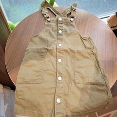 Ｈ＆Ｍ　サイズ不明　カーキ色のジャンパースカート☘️🐻