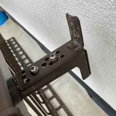 窓から転落防止のフェンスの画像