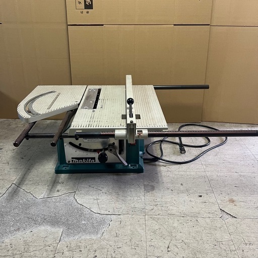 makita マキタ マルノコ盤 2711