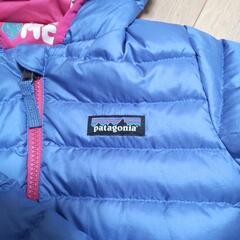 【美品‼️クリーニング済】patagonia リバーシブルダウン 3Tの画像