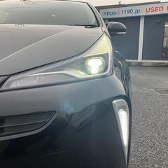 まだまだ人気なプリウス⭐流行りのミラー型ドラレコ付😻【🌟自社ロー...