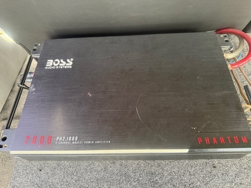 ?ロックフォードPUNCH大きめウーハー&2000wアンプ?