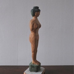 裸婦の立像
の画像