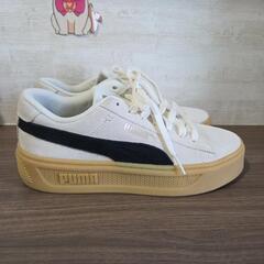 PUMA　プーマ 厚底 スマッシュ プラットフォーム V3　の画像