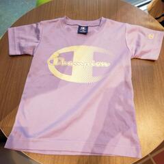チャンピオン　サイズ110 薄紫色のTシャツ👕🙋🪻
