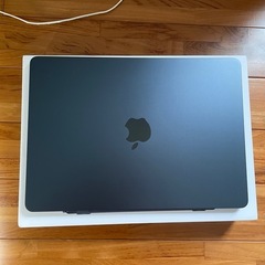 MacBook Air M3 8GB 256GB バッテリー最大...